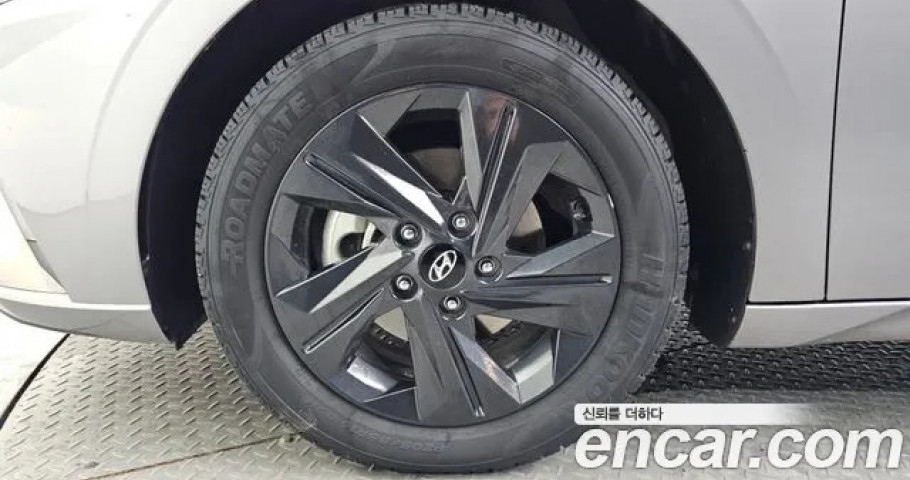 Hyundai Avante 