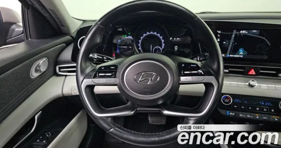 Hyundai Avante 