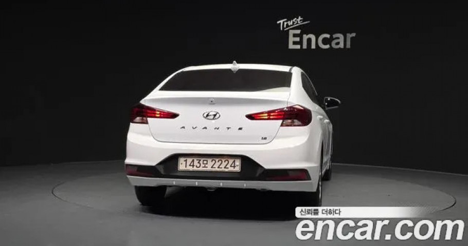 Hyundai Avante (Elantra) 