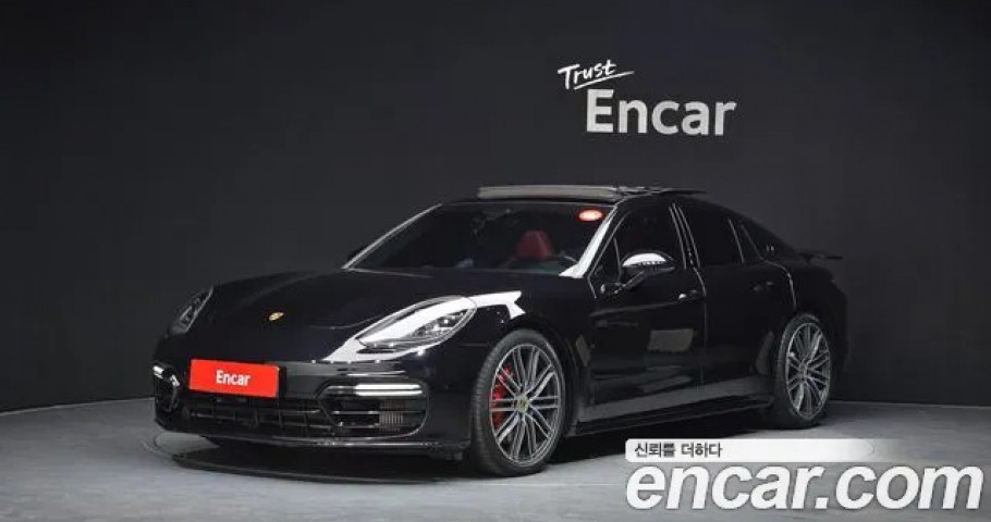 Porsche Panamera 