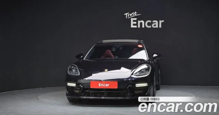 Porsche Panamera 