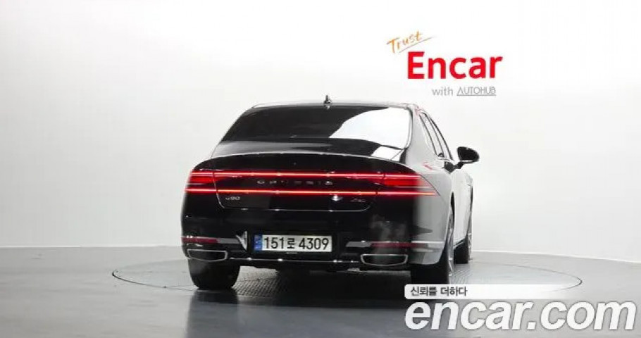 Genesis G90 