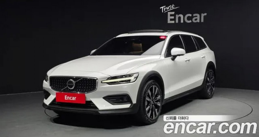 Volvo V60 