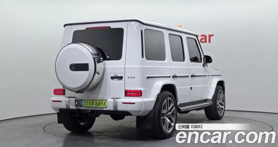 Mercedes-Benz G-Class 