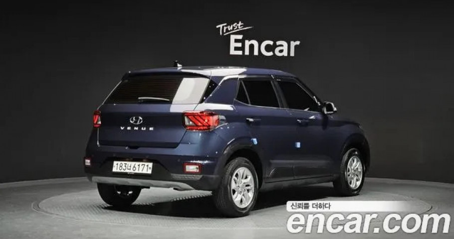 Hyundai Venue 
