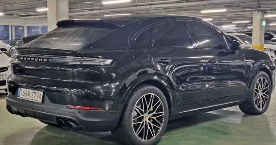 Porsche Cayenne 