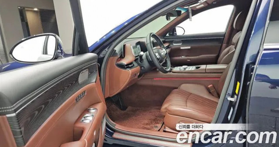 Genesis G90 