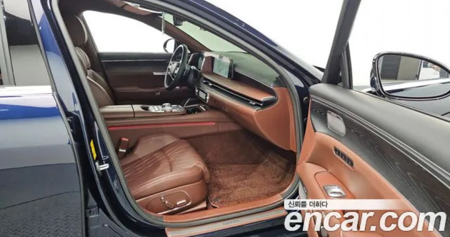 Genesis G90 