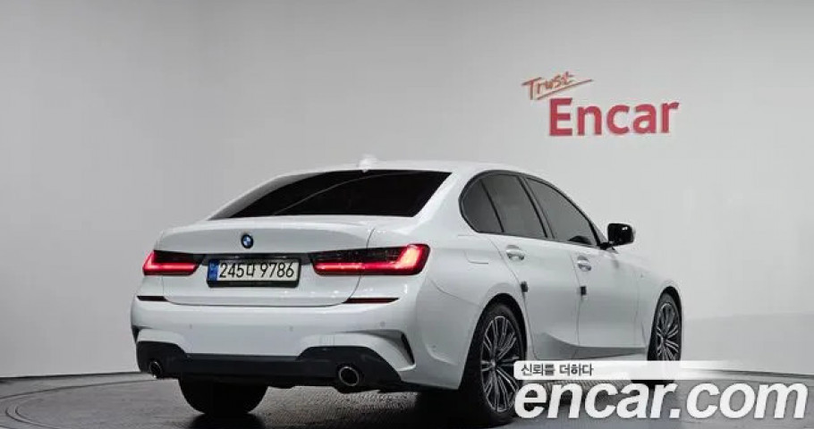 Bmw 3-Series 