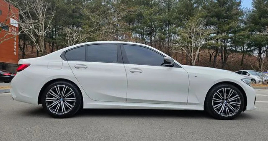 Bmw 3-Series 