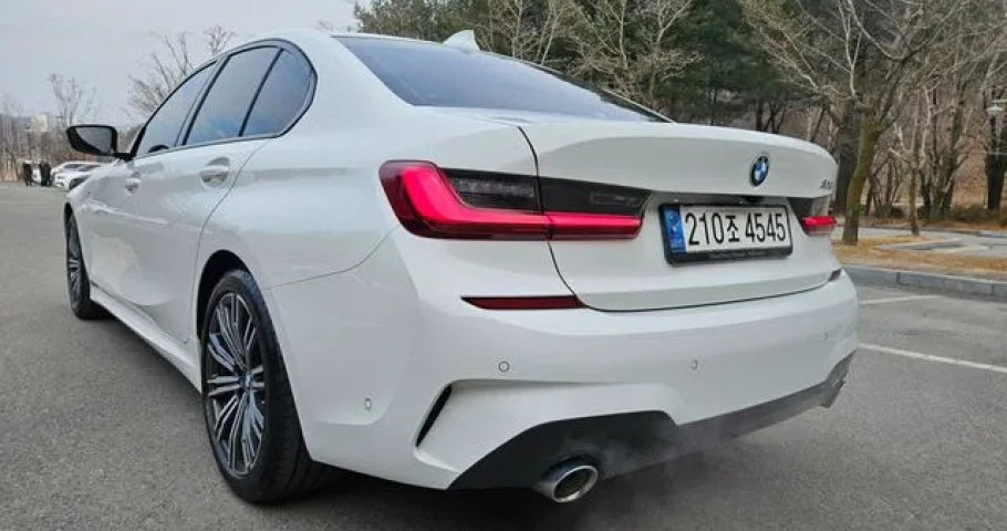 Bmw 3-Series 
