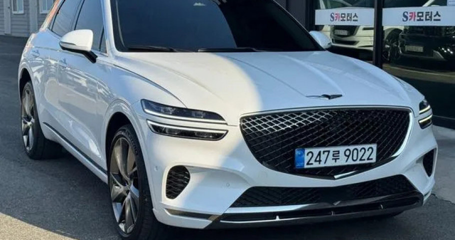 Genesis Gv70 