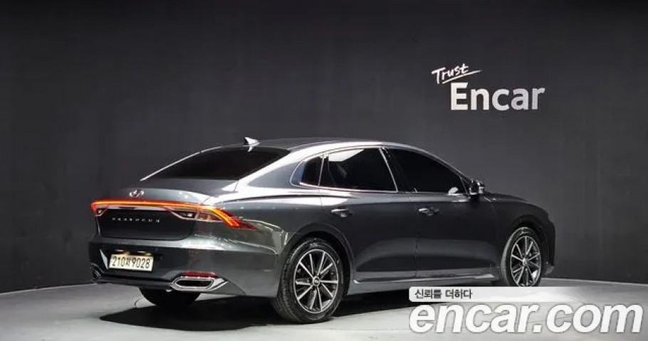 Hyundai Grandeur 