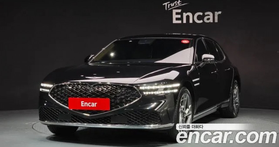Genesis G90 