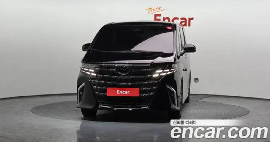 Toyota Alphard 