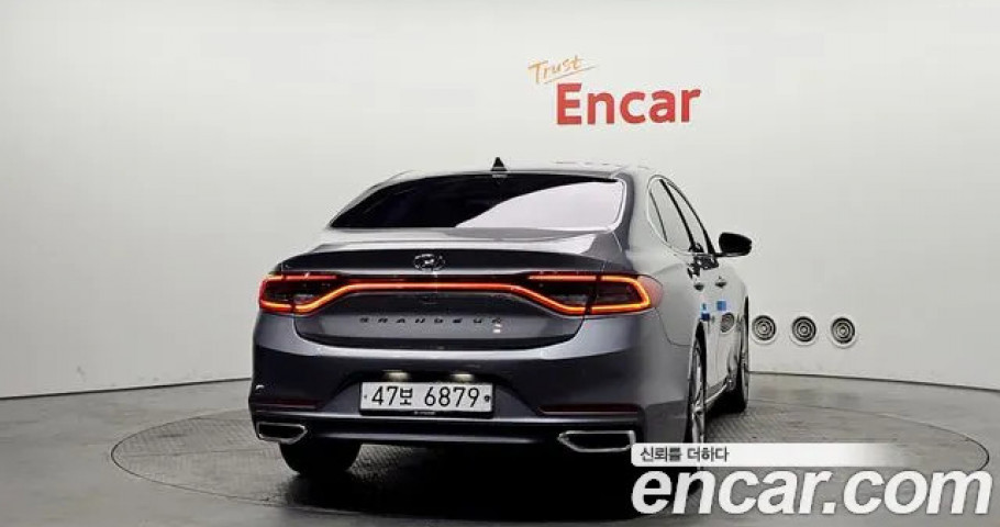Hyundai Grandeur 