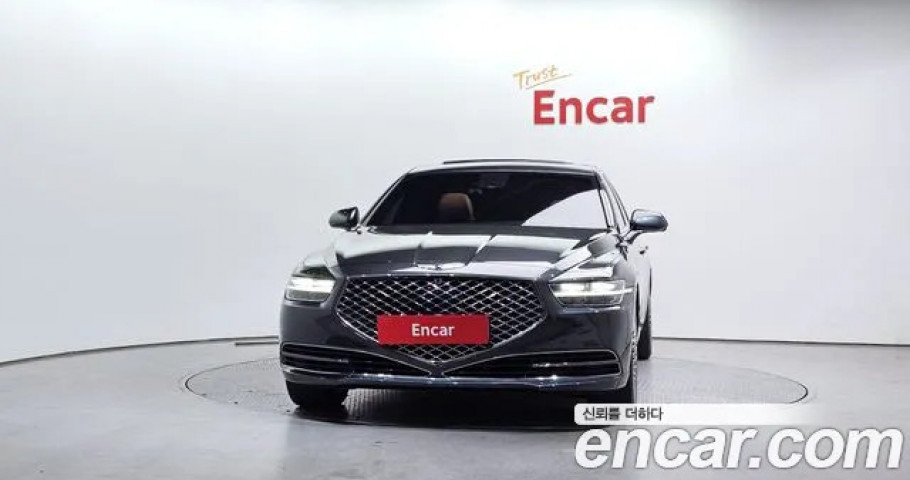 Genesis G90 