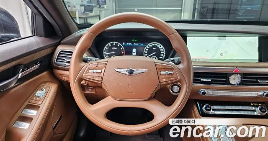 Genesis G90 