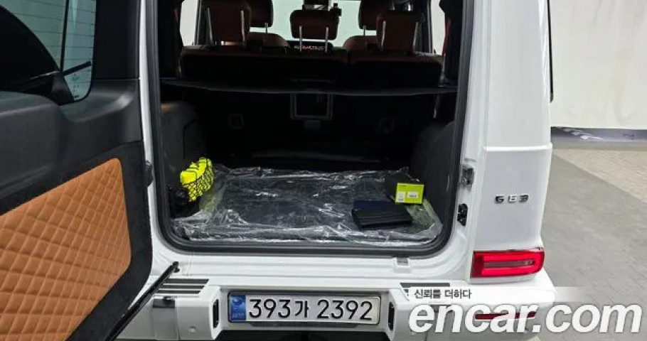 Mercedes-Benz G-Class 