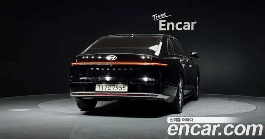 Hyundai Grandeur 