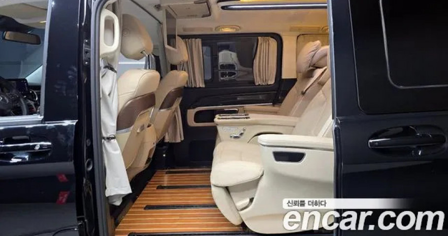 Mercedes-Benz V-Class 