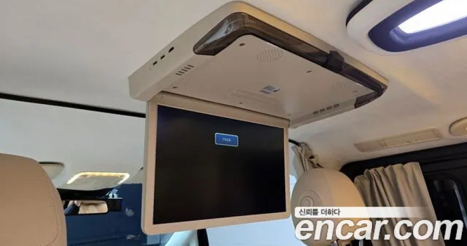 Mercedes-Benz V-Class 