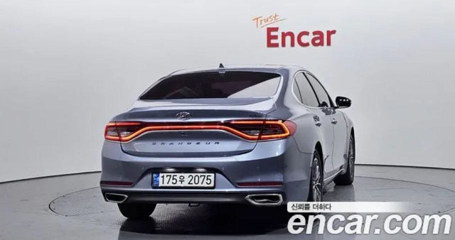 Hyundai Grandeur 