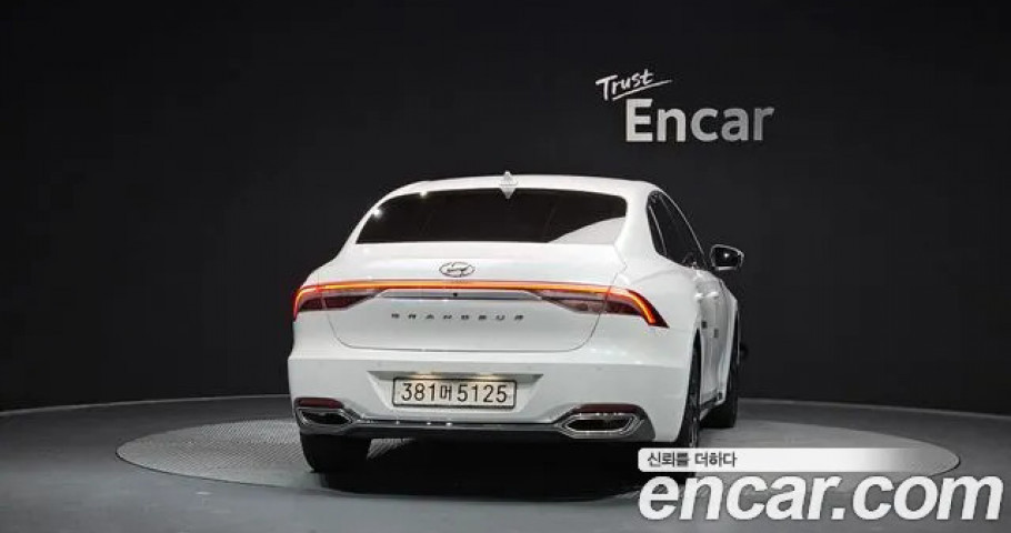 Hyundai Grandeur 