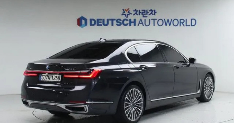 Bmw 7-Series 