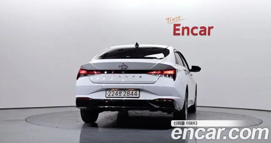 Hyundai Avante (Elantra) 