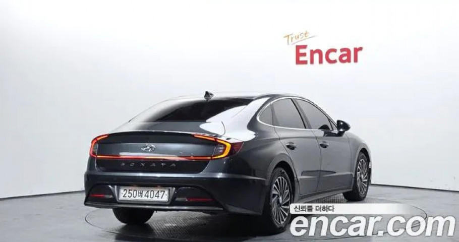 Hyundai Sonata 