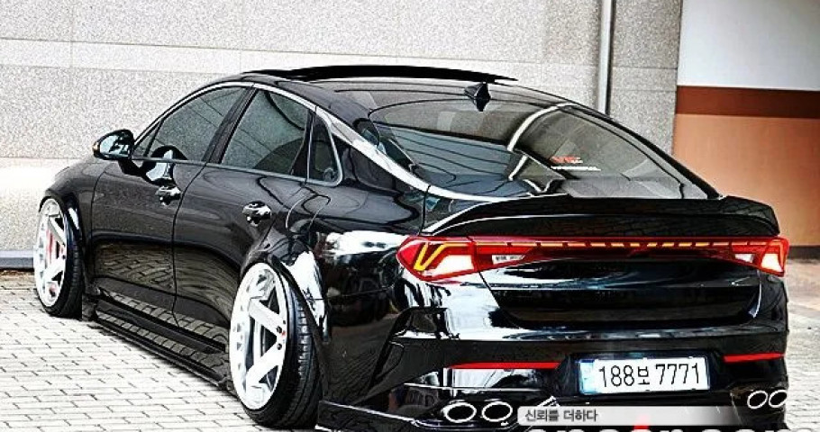 Kia K5 