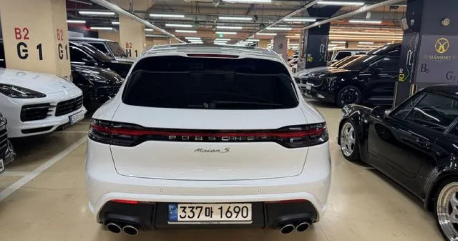 Porsche Macan 