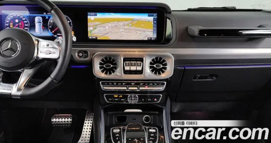 Mercedes-Benz G-Class 