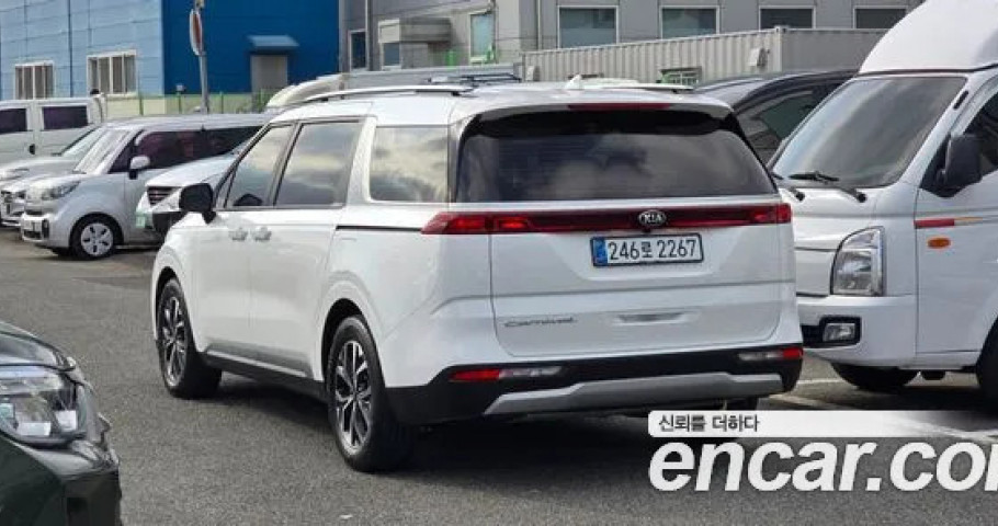 Kia Carnival 