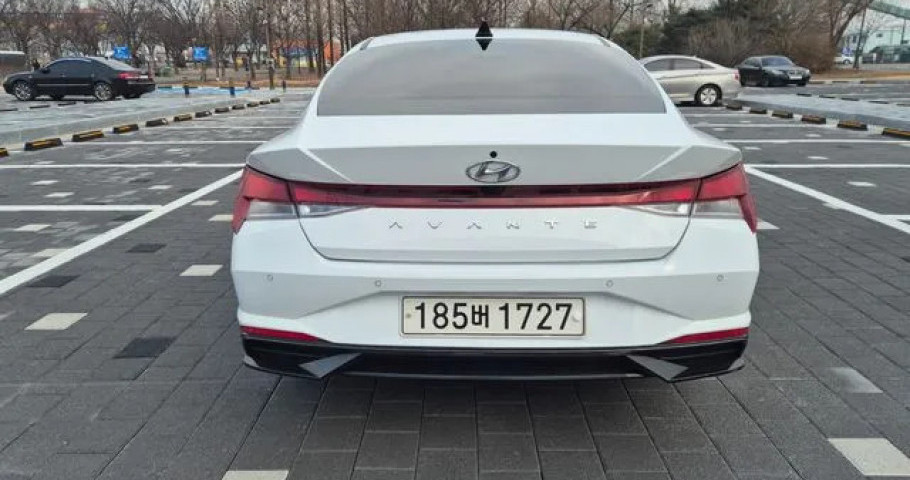 Hyundai Avante (Elantra) 