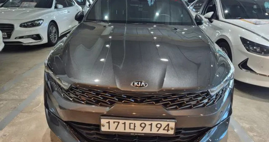 Kia K5 