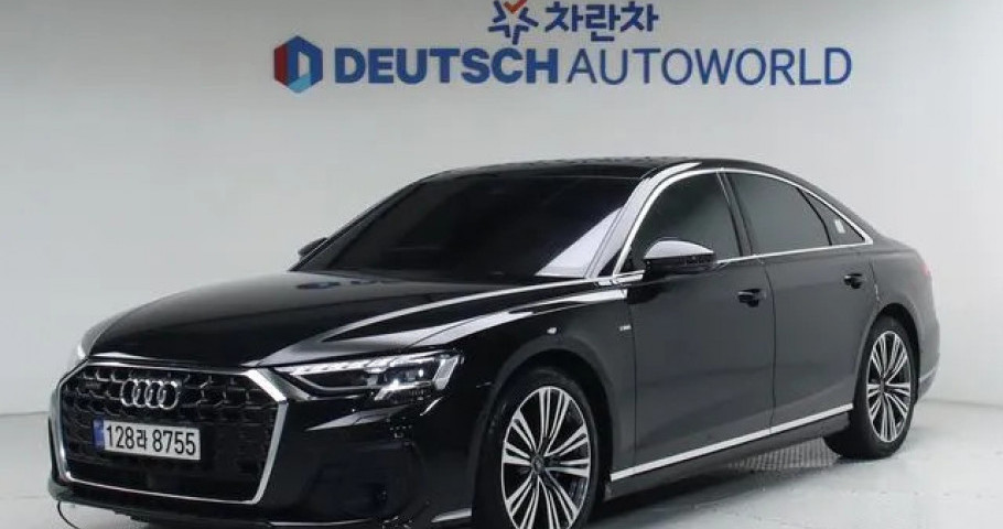 Audi A8 