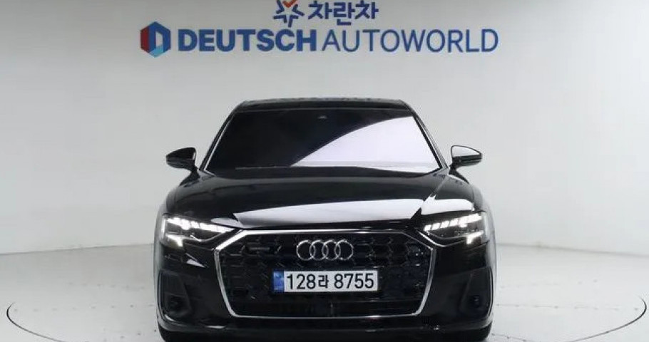 Audi A8 