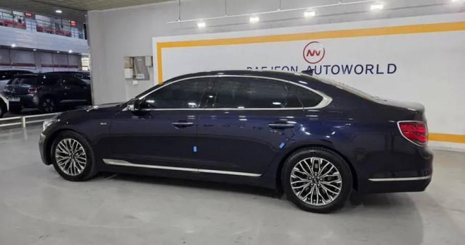 Kia K9 