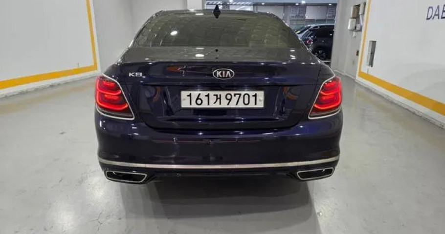 Kia K9 