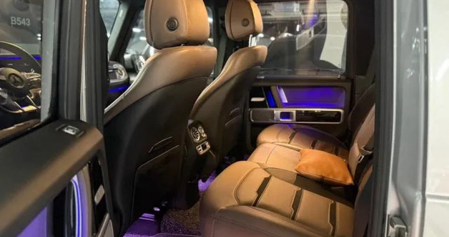 Mercedes-Benz G-Class 