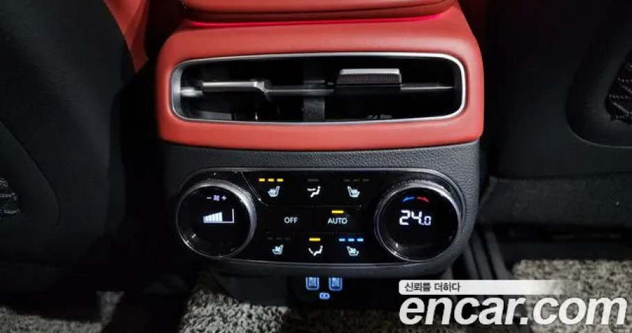 Genesis Gv70 