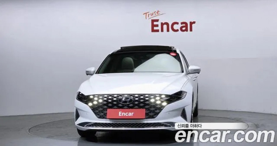 Hyundai Grandeur 