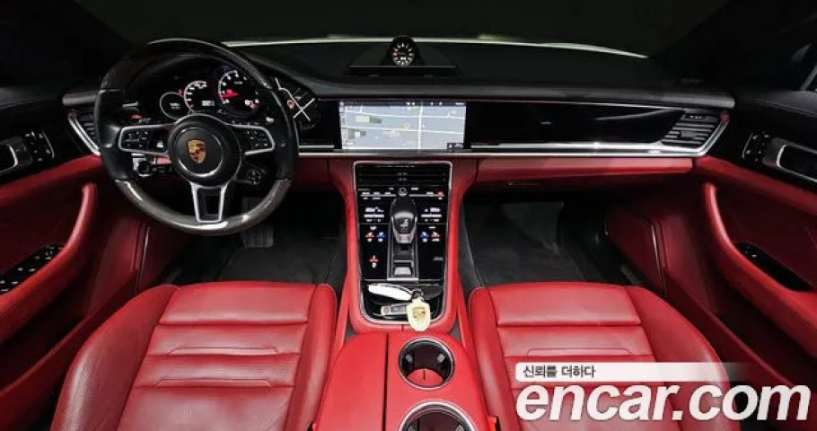 Porsche Panamera 