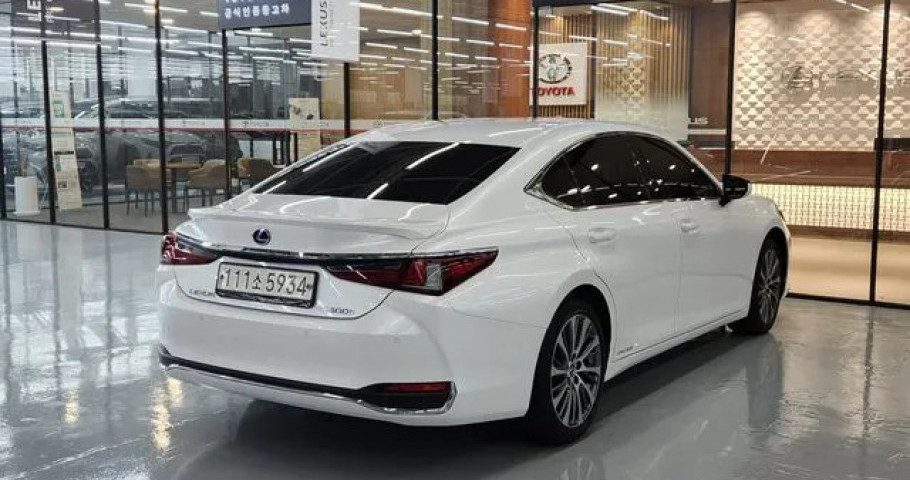 Lexus Es 