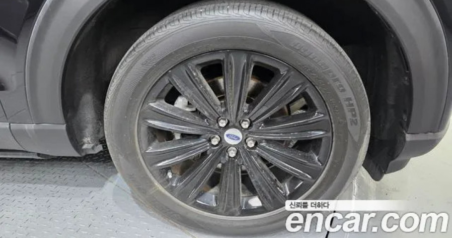 Ford Explorer 