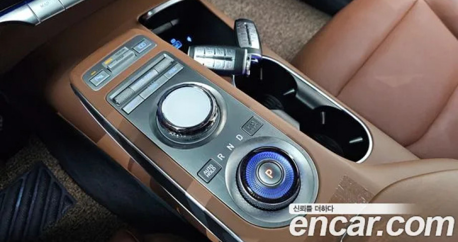 Genesis Gv70 