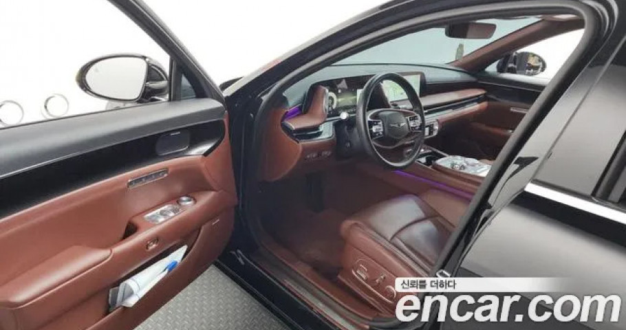 Genesis G90 