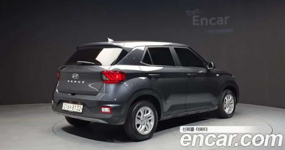 Hyundai Venue 